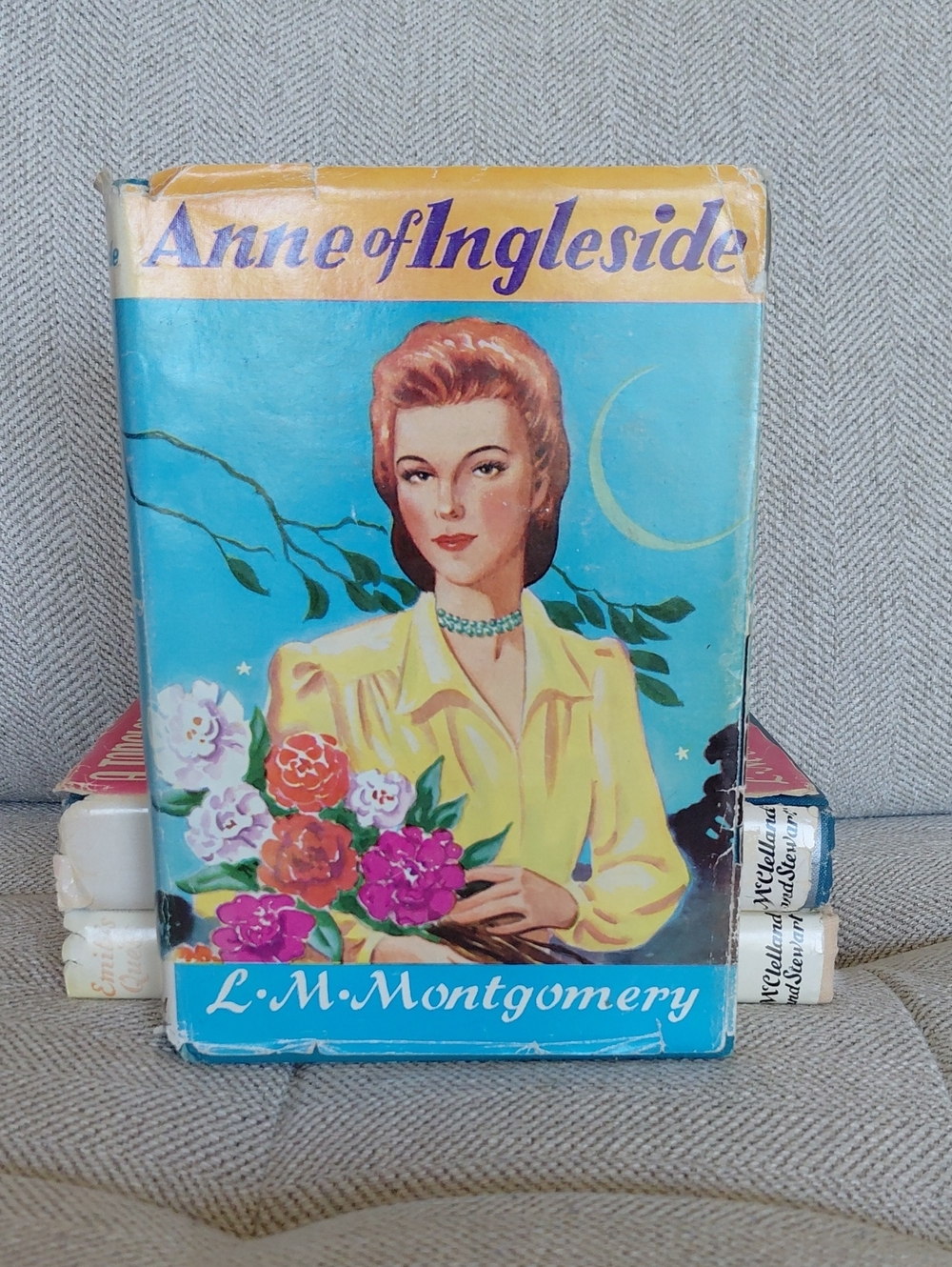 Anne of Ingleside Vintage Book Cover - Yellow & Blue